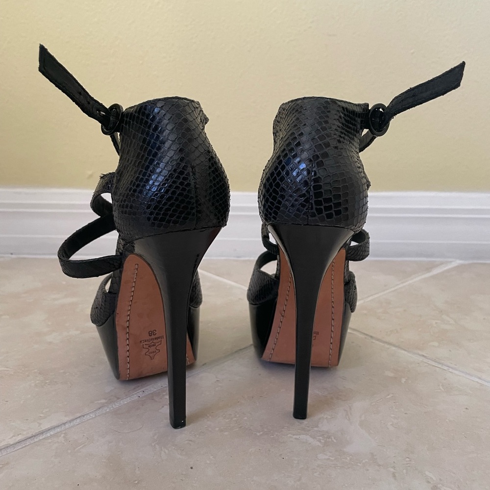 Alice + Olivia Gorgeous Black Python Platform Hee… - image 6